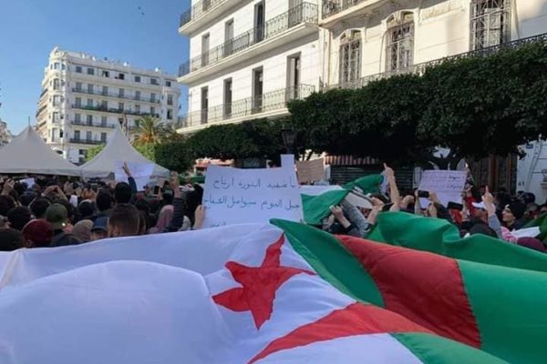 Collectif des Familles de disparus en Algérie — Analyse par Madjid Benchikh, ancien Doyen de la Faculté de droit d’Alger.